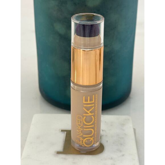 Urban Decay Stay Naked Quickie Multi-Use Concealer NIB 40NN Light Medium 0.55 oz - Picture 1 of 5